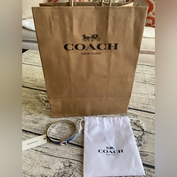 NWT! Coach enamel hinge bracelet in sparkling blue and silver with gift wrap - Picture 10 of 12